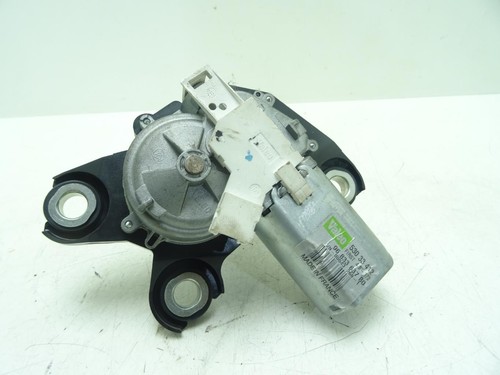 Rear windscreen wiper motor - rear,