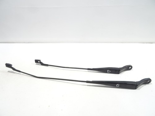 Front windscreen wiper blades - wiper,
